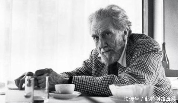 美国人翻译李白的情诗,入选美国教材,留学生:没有对比就没伤害