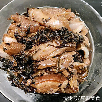 白胡椒|这道梅菜蒸肉香极了，儿子三天两头就要吃