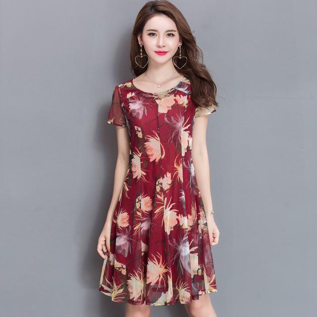 大长腿 唯美连衣裙,手感细腻爽滑,修身显瘦,时尚尽显独特女性魅力