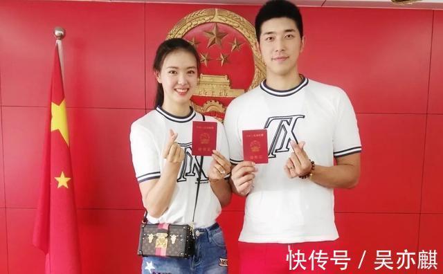 张常宁|张常宁首次爆料已婚3年,自称一时冲动结婚,但想和吴冠希一辈子