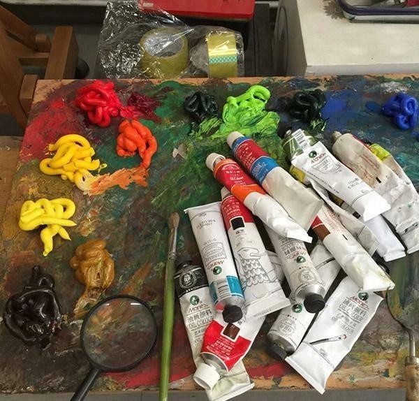 方式|李睦:在描绘色彩的过程中逐渐“觉醒”