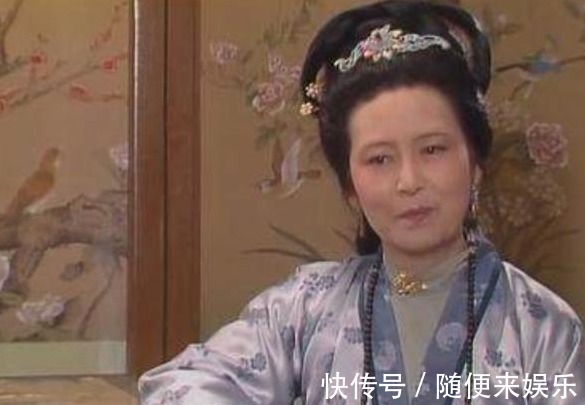 黛玉$宝玉身边一丫鬟诡计多端，王夫人恨透了她，脂砚斋也憎恶她