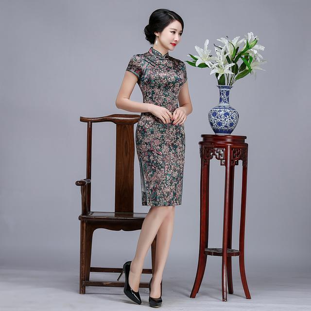 立领|中国风改良旗袍,妈妈穿的舒心,我们也就放心