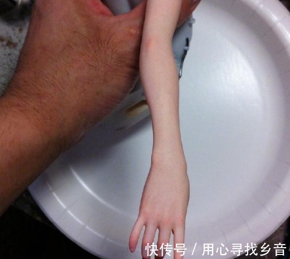 照片|手办太逼真成为话题,放大照片看细节,制作者的手让人心疼