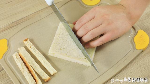 吐司|1个蛋,2片吐司,简单煎一煎,宝宝分分钟光盘