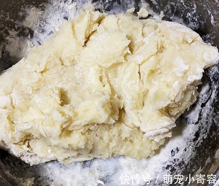 黑暗料理|不发面不揉面，三步教你做红糖饼，外皮酥脆有层次，瓤软馅儿香甜