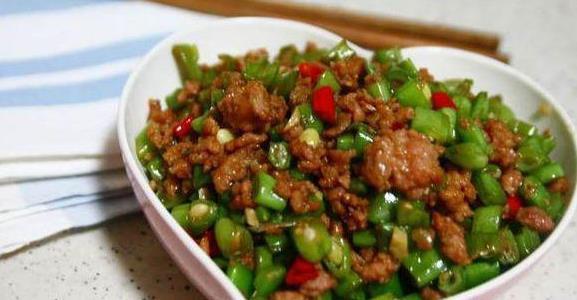 家里来客人了,炒4道家常菜,好吃又倍有面子做法很简单