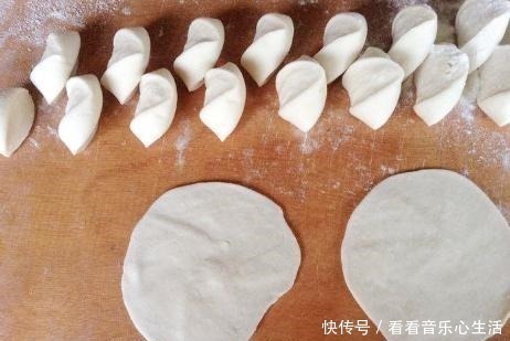 苋菜|夏天包饺子，我不用韭菜不用白菜，这做法，清香味美还润肠通便