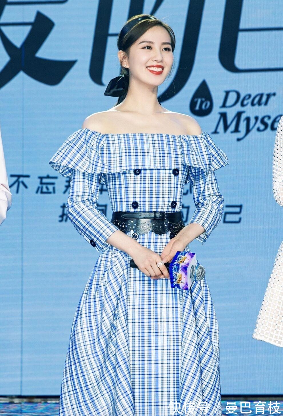 阔腿裤|女人不管多大，都少穿T恤配阔腿裤，今夏流行这样穿，时髦显气质