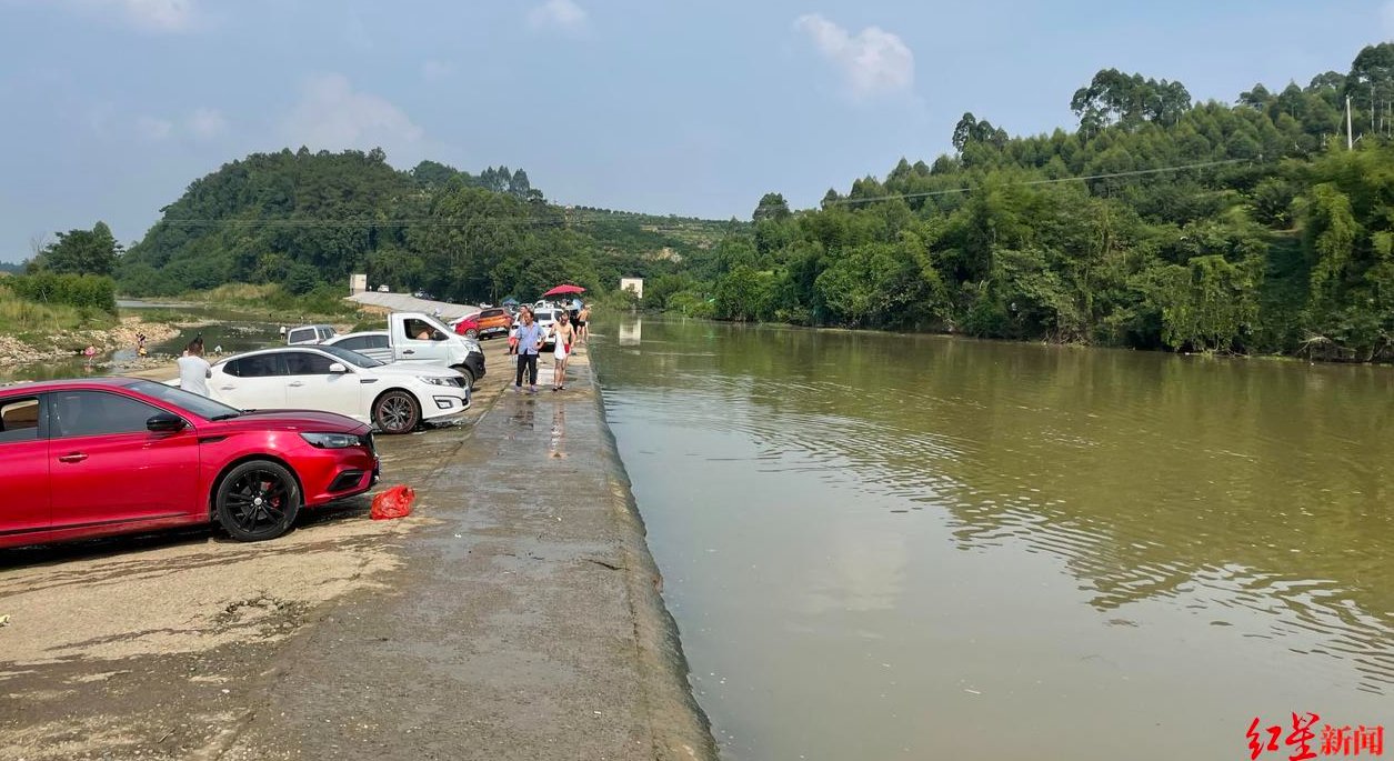 玩水|水深十几米！四川眉山这处“网红玩水地”很危险，请勿前往