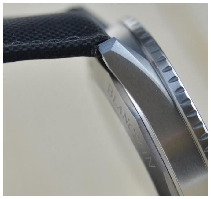 从嫌弃到真香，宝珀新五十噚潜水表，到底有怎样的魅力