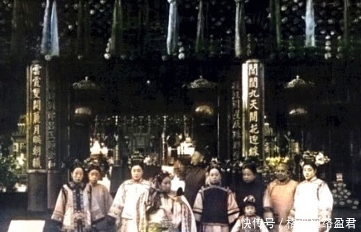 照片拍摄于|慈禧太后上色老照片:西逃回銮后幸临颐和园、美人迟暮时的模样