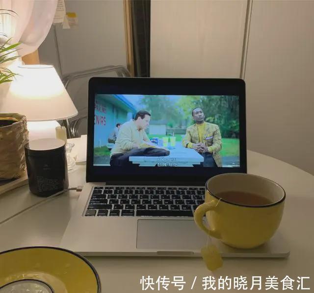 小户型|月入3万的白领,原来也只能住20㎡,天天加班,厨房都可以不要了