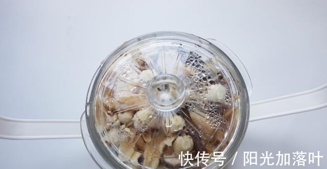 当归|滋补身体首选汤品药膳乌鸡,滋阴润燥,补中益气!