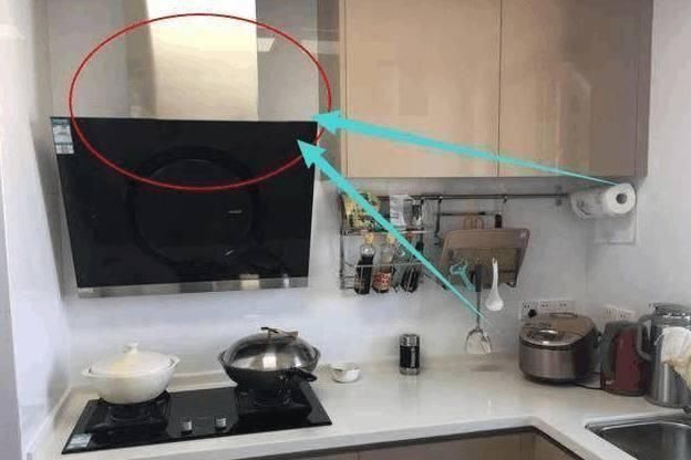 脑子|老公非要把衣帽间装在卫生间入口,我骂他脑子进水,完工后我闭嘴了