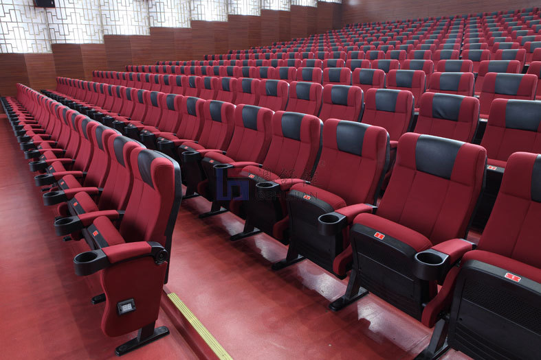 水状物|如何保养和检查学校礼堂椅？