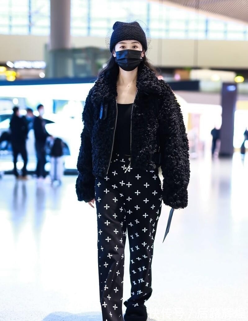 风格 毛线帽可不单能保暖,潮流达人的搭配才高级,减龄还有个性