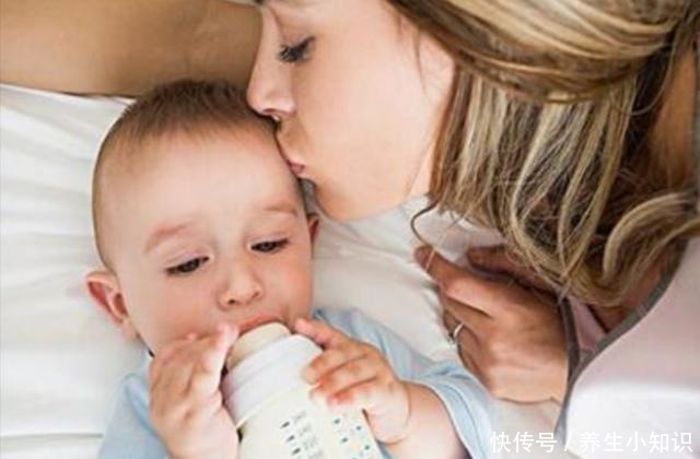 宝宝喂多了会有这些迹象,孩子吃得不是越多越好,会影响大脑发育!