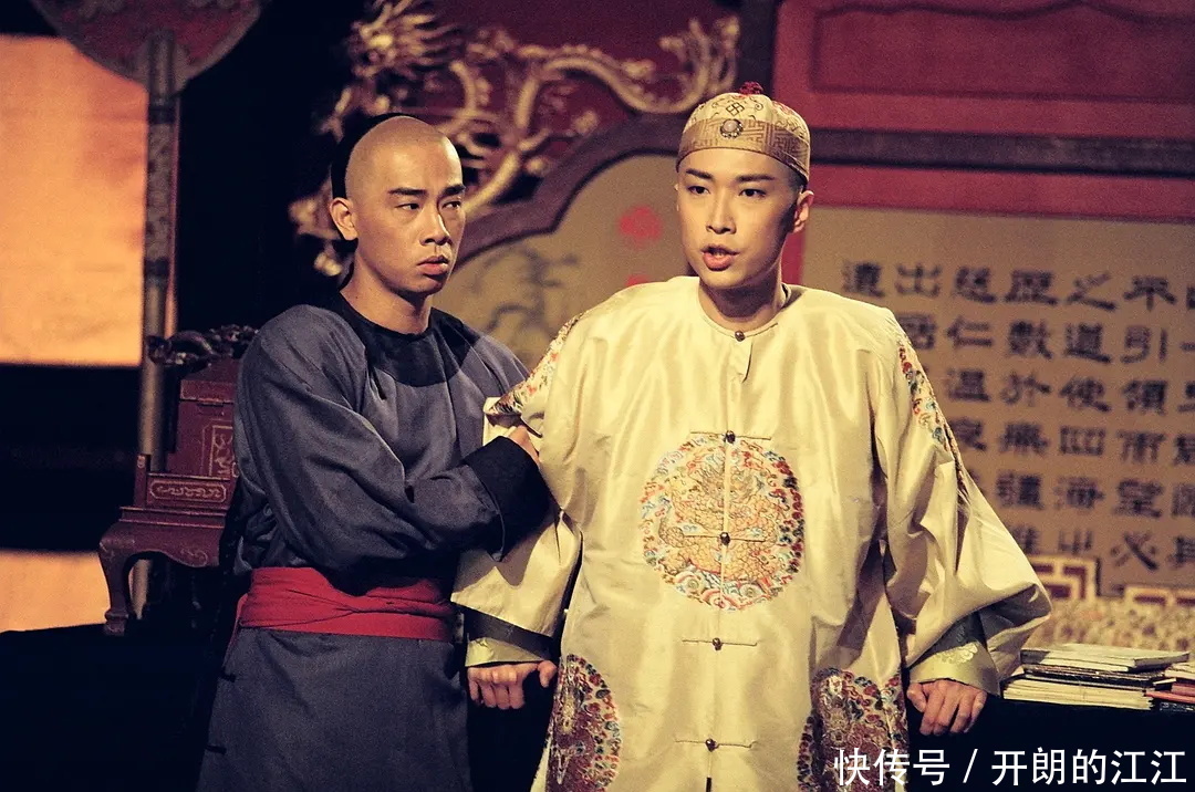 韦小宝的一生太真实风光时大臣义结金兰,落魄时好友敬而远之