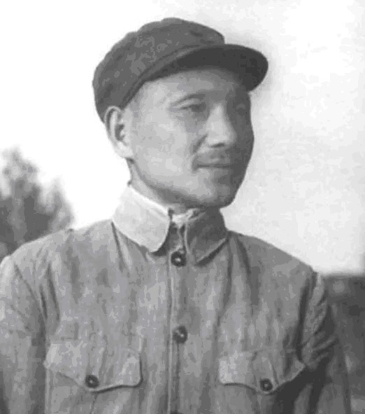 枪毙|淮海战役后为严肃军纪,中原野战军枪毙了一位老红军