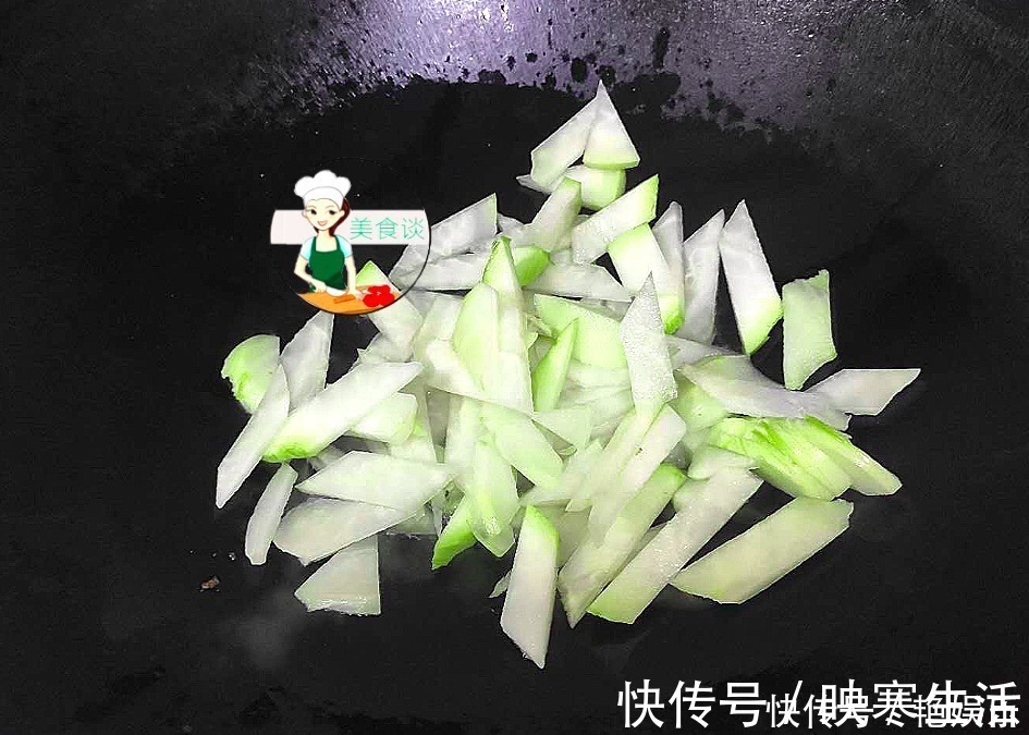 蒜苗|腊肠别总炒蒜苗了,搭配此菜一起炒,鲜香又爽口,大人孩子都爱吃