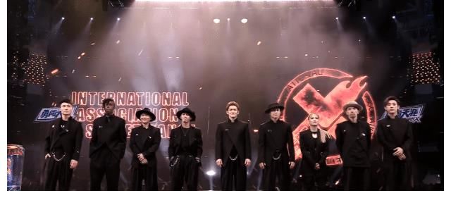 《這！就是街舞》八強(qiáng)，一博戰(zhàn)隊(duì)獨(dú)占4人，楊凱作品《凱旋》驚艷！