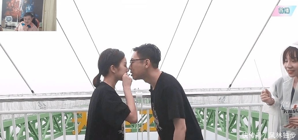 嘉宾|为了奶粉钱,狗贼和异灵术在《炉果的事》亲了!