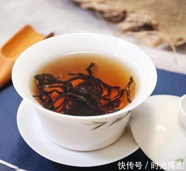 女性|十个女人九个炎症，常用4种食物泡水喝，子宫干净，远离妇科病