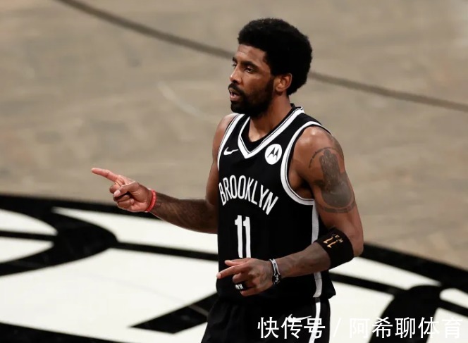 哈登|凌晨3点,纳什爆争议言论!哈登很意外,球迷叹息:耽误登哥巅峰