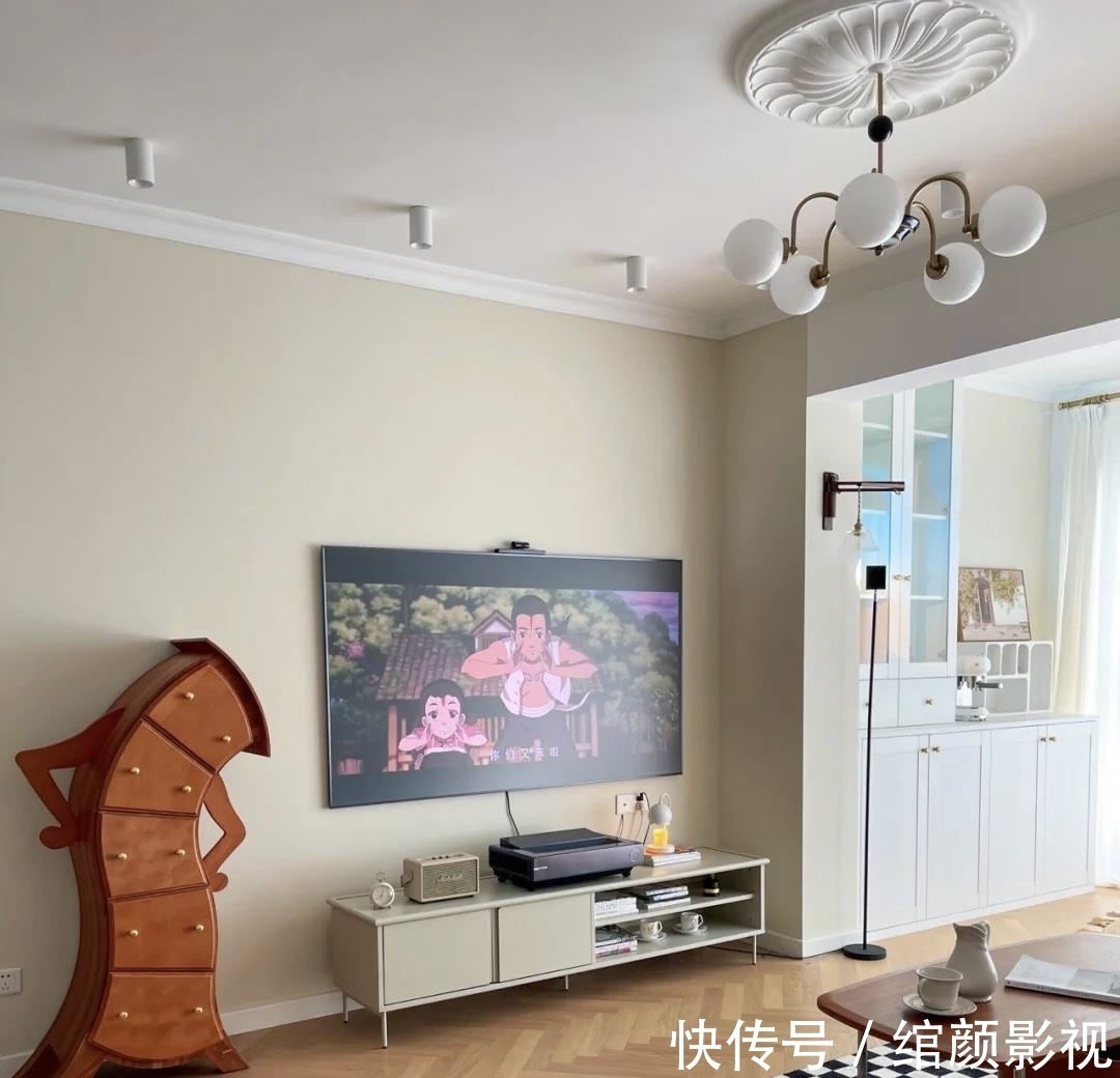 小姐姐|27岁女主72㎡新家,法式风情迷倒千万网友,小心机中充满小心思