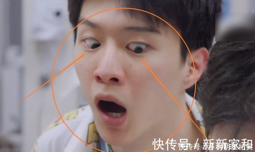 刘雨昕把排骨烧焦,范丞丞反应太真实,确定不进行一下表情管理?