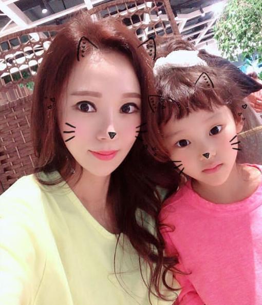 身材|39岁韩国辣妈,坚持健身5年,打造性感身材,成就冻龄女神