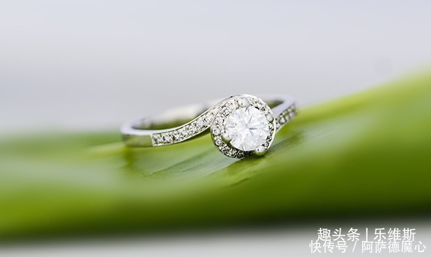 哪些因素会影响铂金戒指价格高低一枚铂金戒指大概多少钱