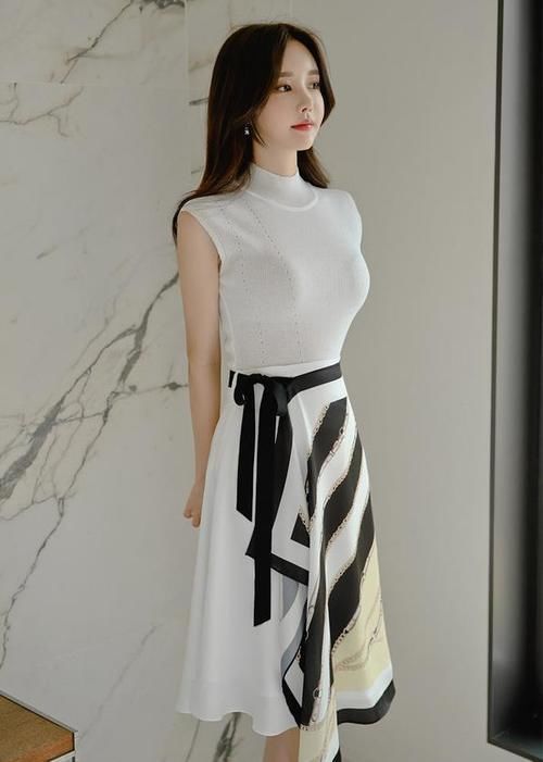 美女穿搭:花蝶西雅图时尚雪纺衣裙,优雅名媛风,满满领悟