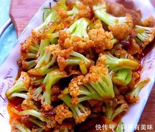 刚端上桌的饭菜，馋得家人抢着吃，被一扫而光！常吃抗菌身体壮！