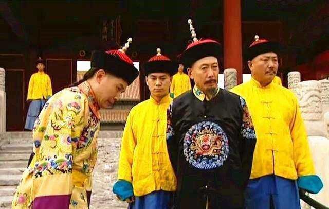  区分|雍正王朝：从朝服的颜色看不同派系和权力的区分