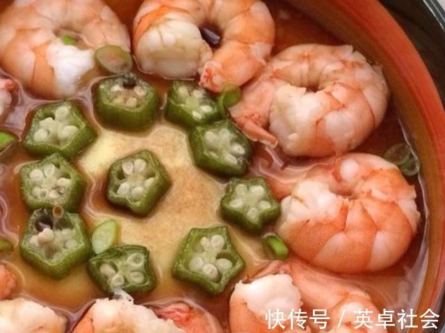 辅食|宝宝一岁以前,4种辅食可以多吃点,可能对孩子的发育有好处