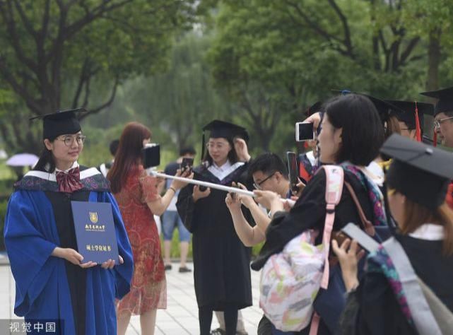 教育部|南京医科大学为何不敌浙大医学院？一个开疆拓土，一个扎根在杭州