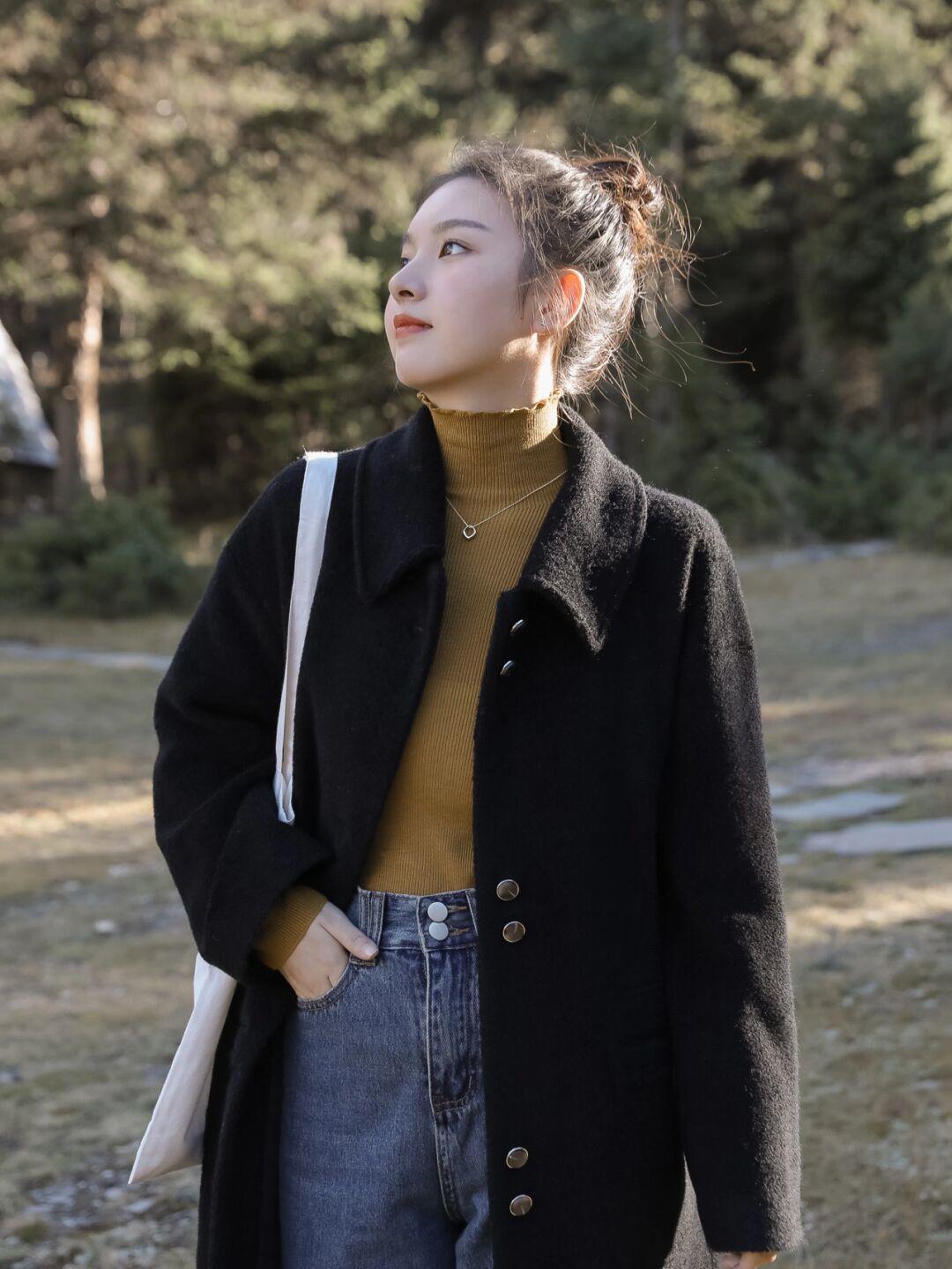 卫衣|秋冬卫衣怎么选?脏橘色字母卫衣,穿上身减龄又时髦!