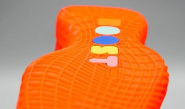 adidas 当之无愧的旗舰款!哈登5代能成为下一款划时代的战靴吗!