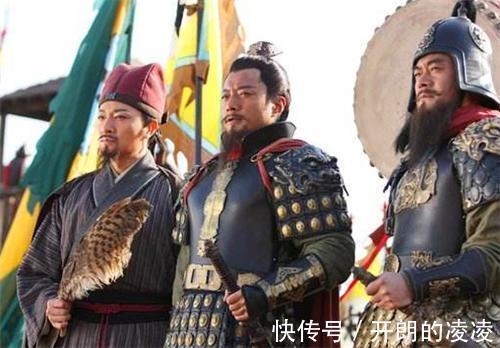 花荣#为何关胜,呼延灼会归顺宋江看拒绝投降好汉的下场,你就明白了