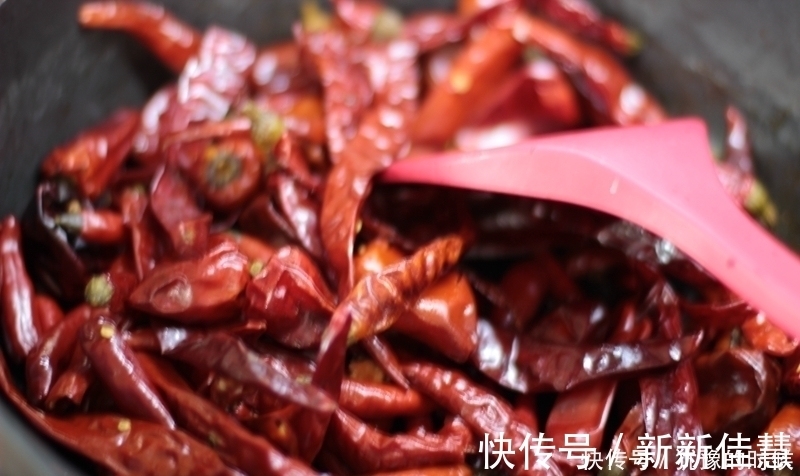 香砂仁|30年大厨五星辣椒油：辣椒有讲究，油更有讲究，又红又香又不糊！