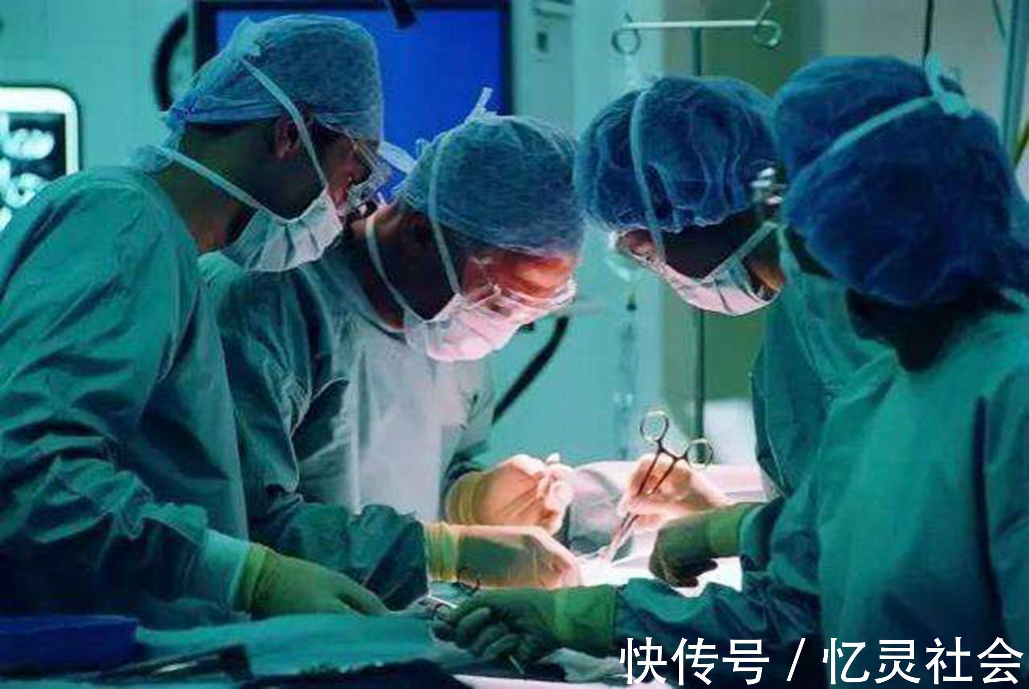 强身健体|顺产有多疼?看完孕妈分娩的阶段,才明白为母则刚不是说说而已