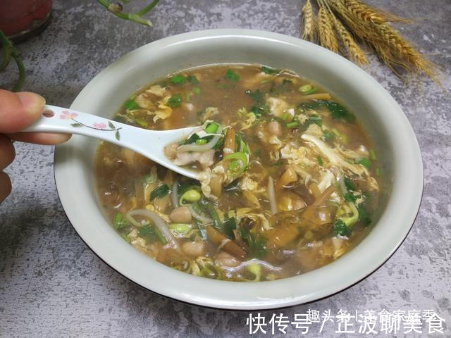 鲜味美|滑肉汤这样做，汤鲜味美，肉质Q弹爽滑不掉粉，老少皆宜非常好喝