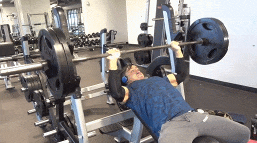 动作|重庆最美“翘臀女王”,迷人身材吸粉百万!颜值高身材好妥妥的女神