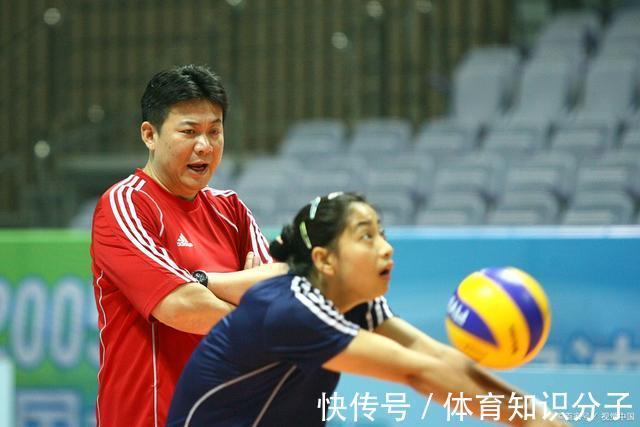 江苏女排|不分彼此:蔡斌指导勇气可嘉,中国女排如今该团结一致