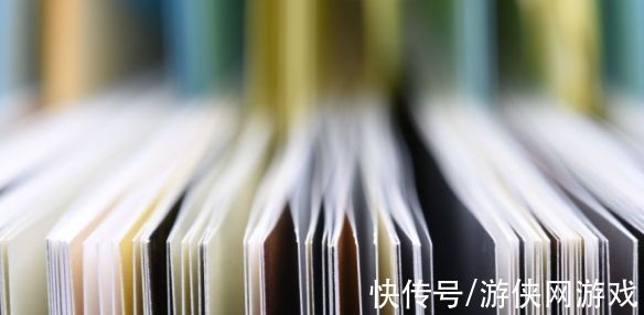 朝剧！|《图书馆杂志》评选年度最佳图书：伊藤润二日漫入选