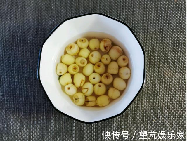 食物|秋季是养肺的“黄金期”，这润肺的食物经常吃一点，肺好人健康