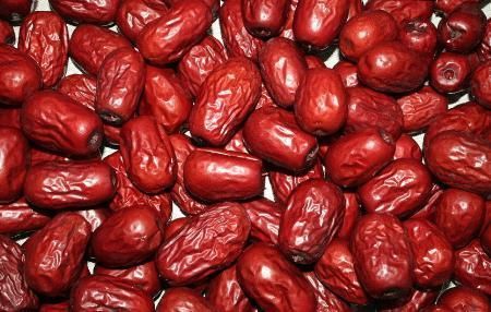 干红枣|被硫磺熏过的红枣,有几处不同,买前仔细挑选,贪小便宜吃大亏!