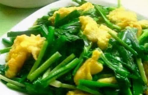  女性|爱美女性多吃3种食物，营养丰富、滋润肌肤，越吃越年轻！